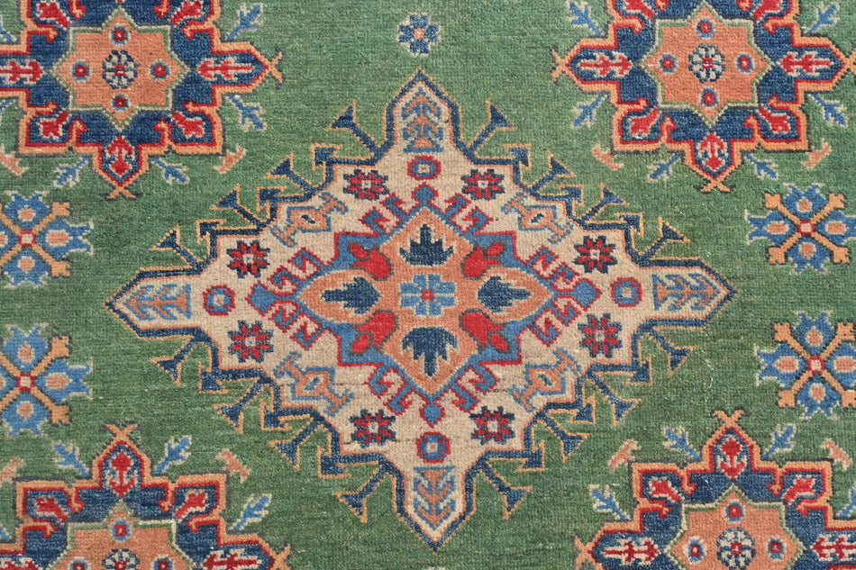 Kazak Rug - 234 cm x 168 cm