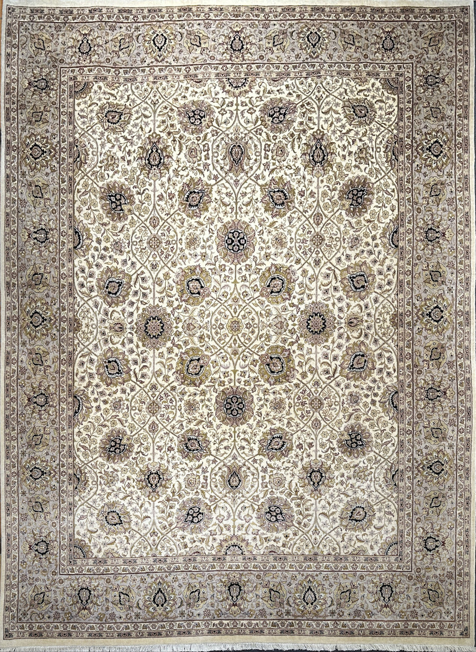 Ziegler Rug  - 370 cm x 270 cm