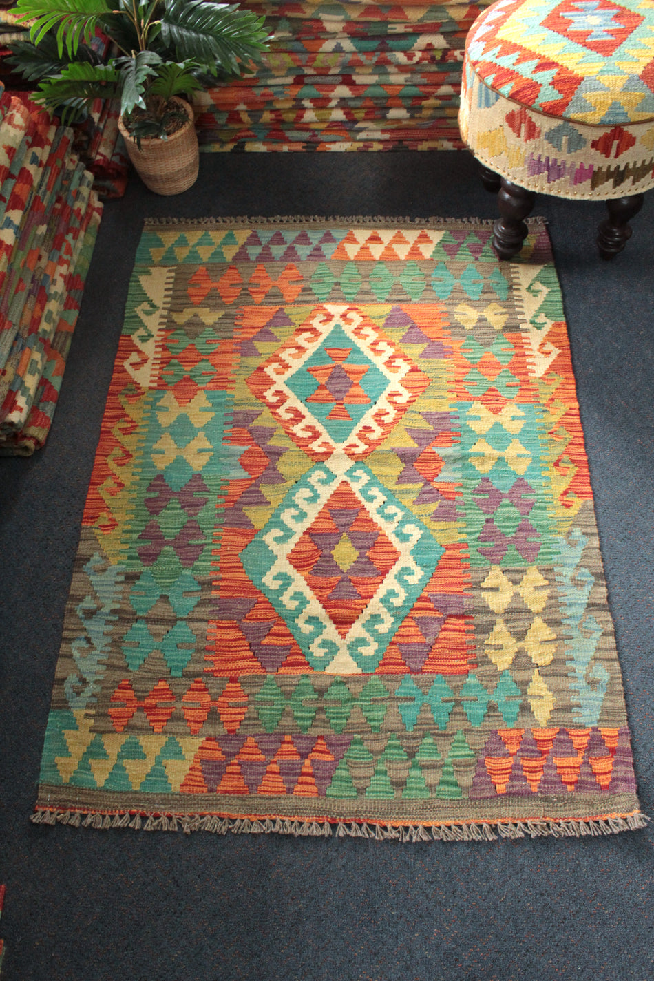 Chobi Kilim - 139 cm x 101 cm