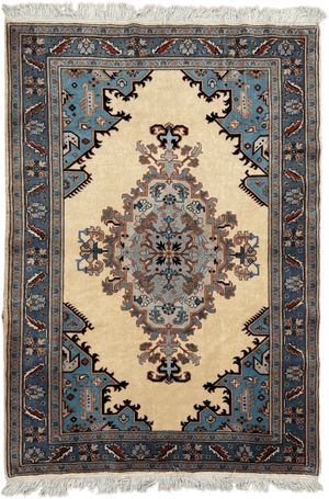 Heriz Rug - 206 cm x 136 cm
