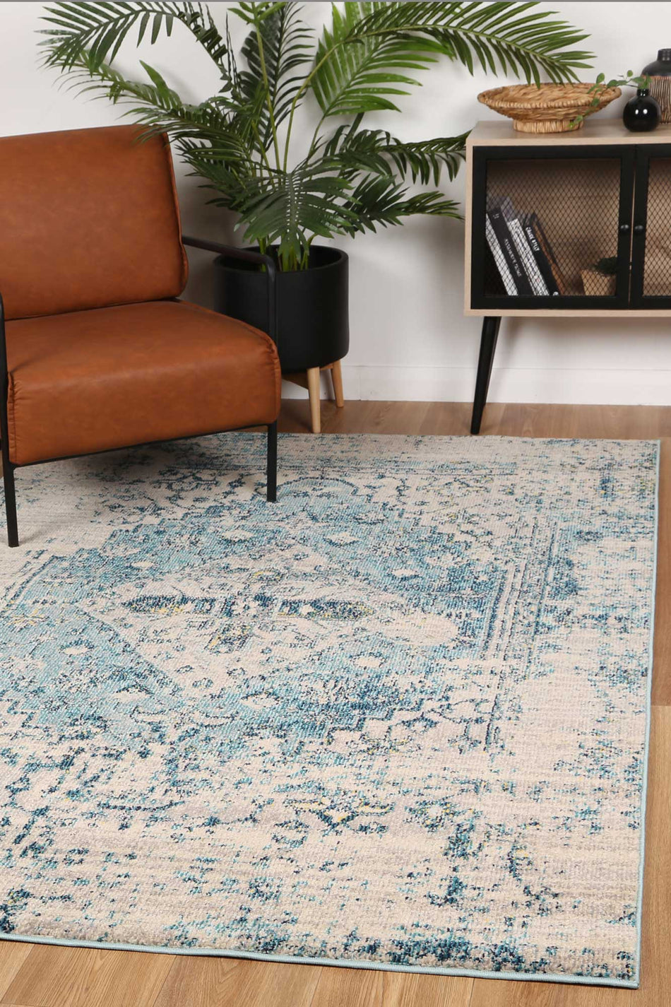 Tulin 13 Faded Cream & Blue Rug