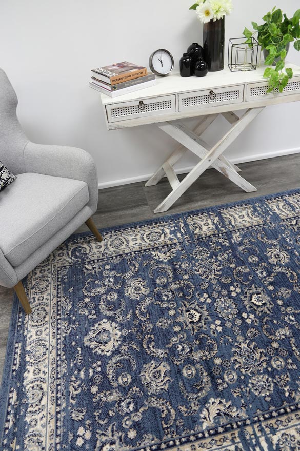 Arya Flowering Traditional Blue Rug