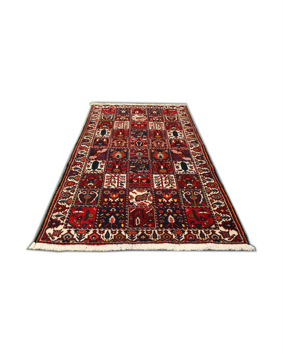 Bakhtiari Rug - 305 cm x 165 cm