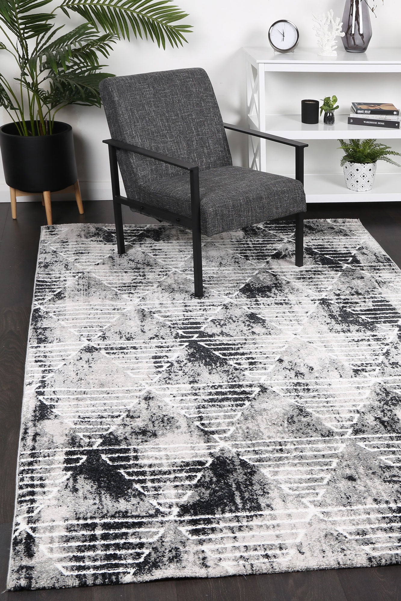 Matrix Geometric Grey Designer Rug (4 Grey) – Persian Rug Gallery